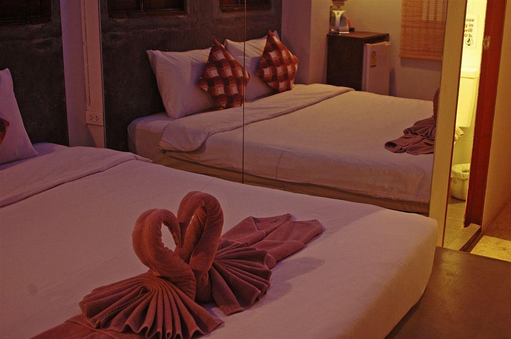 Sea Beach Paradise Patong Bagian luar foto
